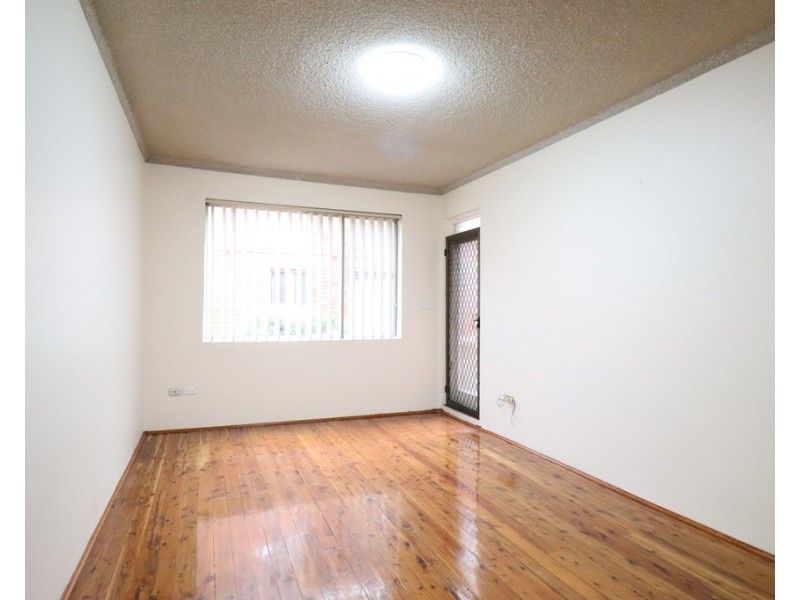 2/25. CORNELIA ST, Wiley Park NSW 2195