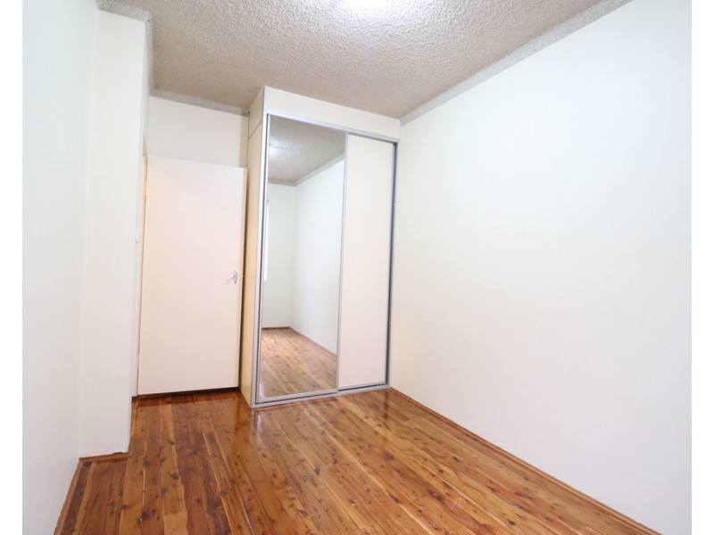 2/25. CORNELIA ST, Wiley Park NSW 2195