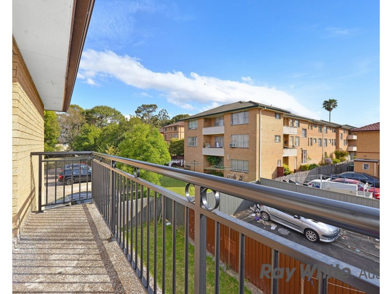 8/50. Colin Street, Lakemba NSW 2195