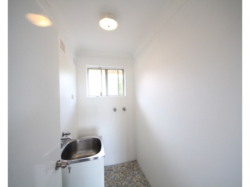 8/50. Colin Street, Lakemba NSW 2195