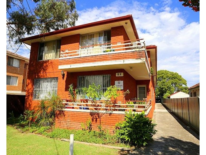 2/82. Wangee Road, Lakemba NSW 2195