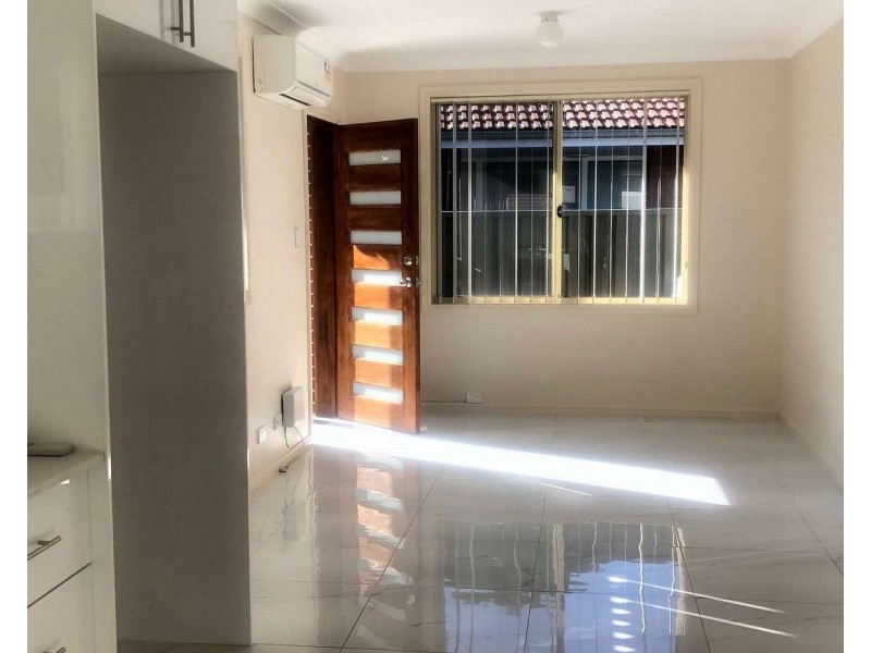 23A. Fitzroy Cr, Leumeah NSW 2560