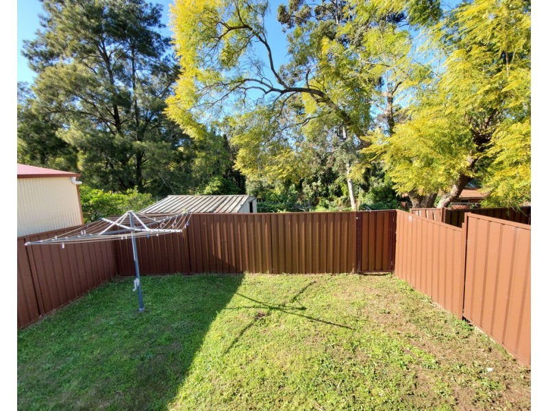 44 Myee Road, Macquarie Fields NSW 2564