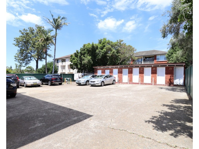 3/34. BENAROON ROAD, Lakemba NSW 2195