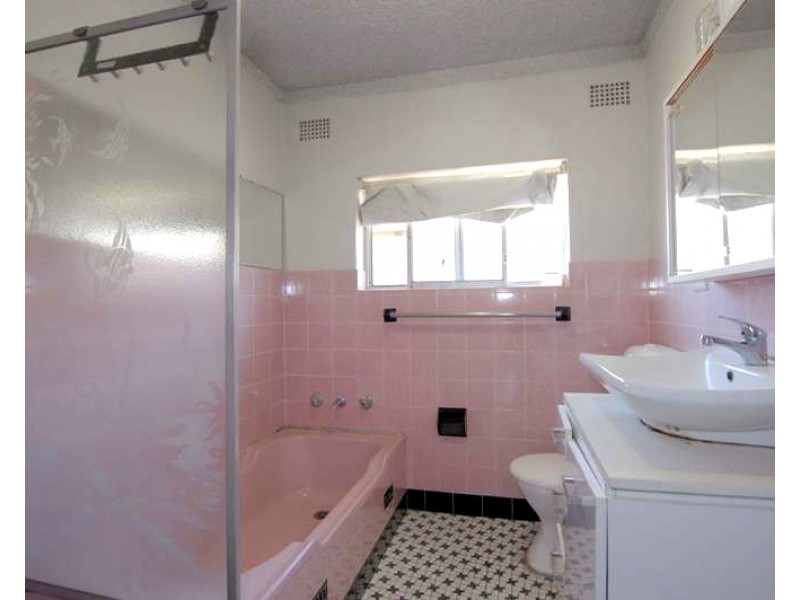 11/207 HALDON ST, Lakemba NSW 2195