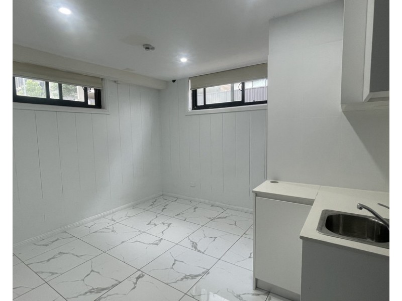 4/9. Hampden Rd, Lakemba NSW 2195