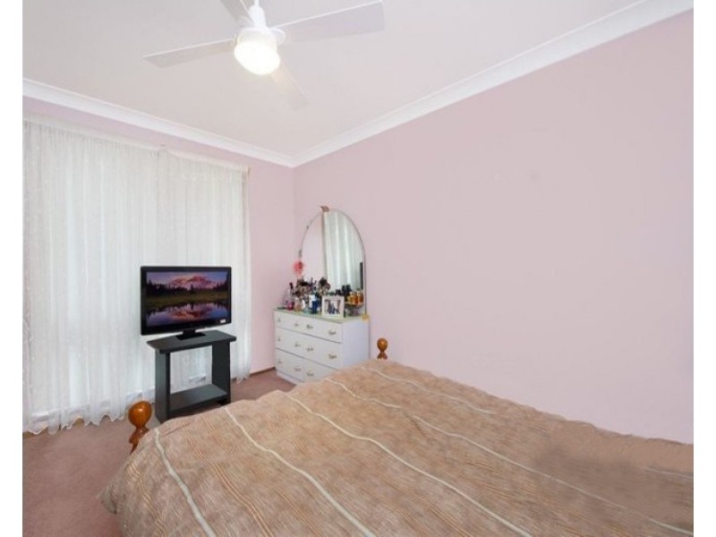 Villa 9/65 Fuchsia Crescent, Macquarie Fields NSW 2564