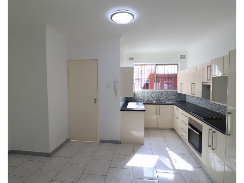 4/23 Wangee Road, Lakemba NSW 2195