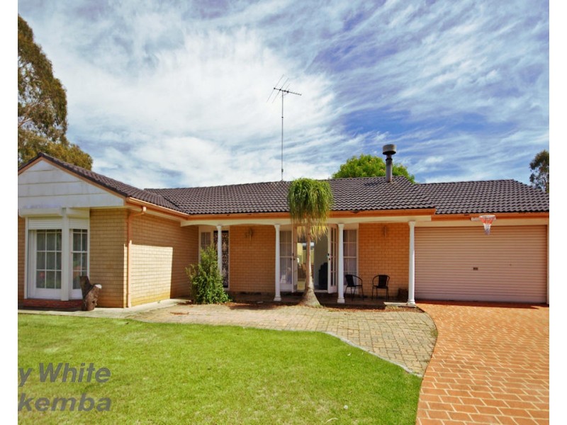 5 Ash Place, Bradbury NSW 2560