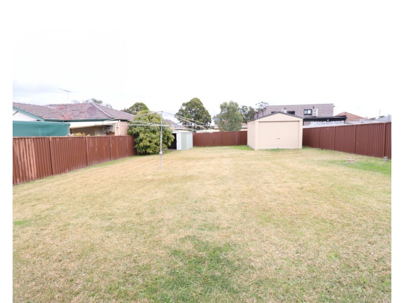 8 Yarran Street, Punchbowl NSW 2196