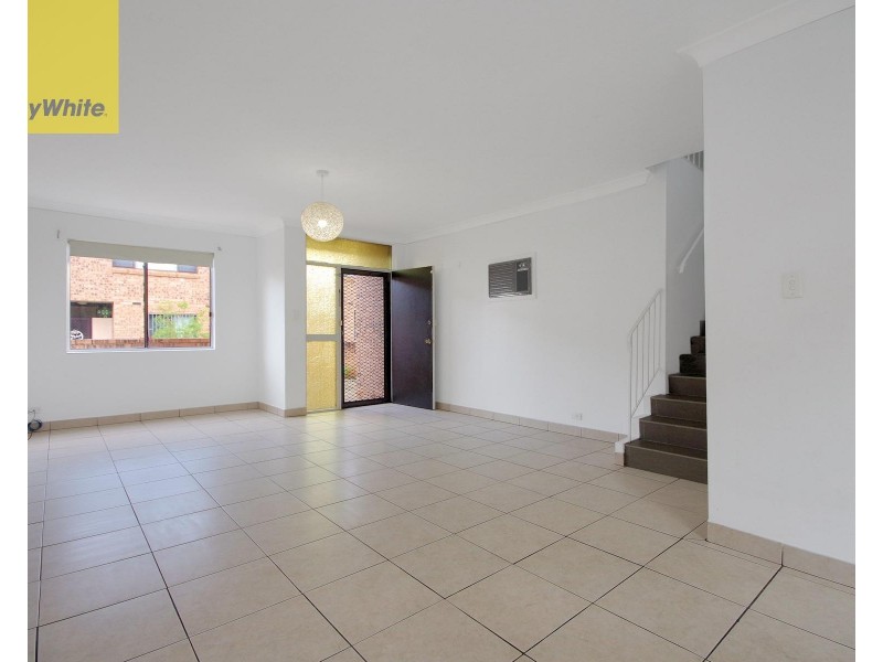 11/92 James St, Punchbowl NSW 2196