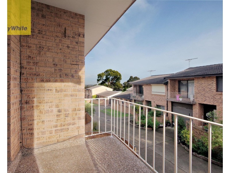 11/92 James St, Punchbowl NSW 2196