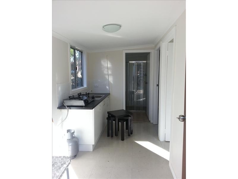 18 Vivienne Ave, Lakemba NSW 2195