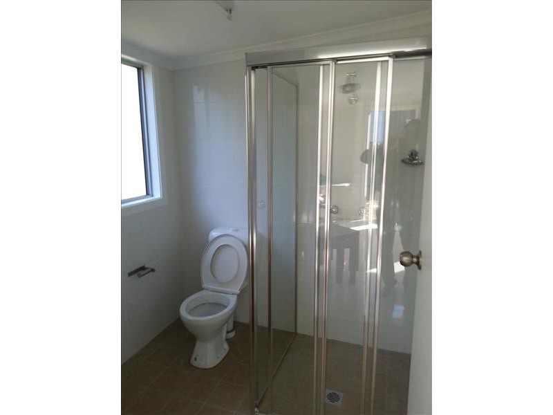 18 Vivienne Ave, Lakemba NSW 2195