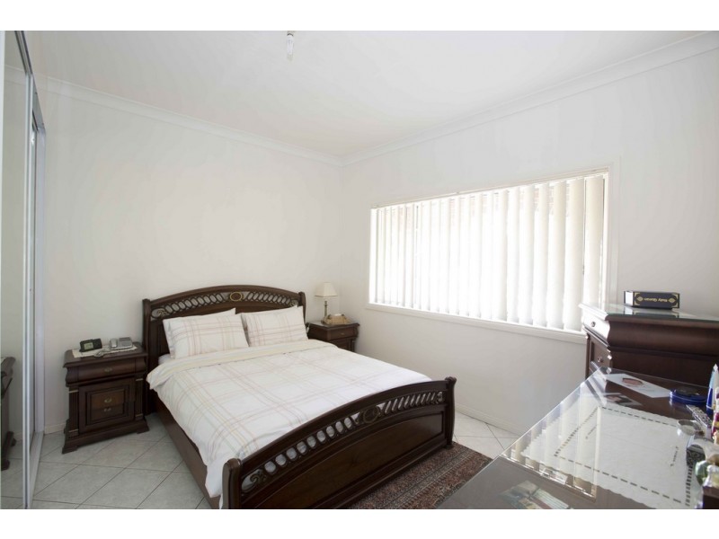 5 BONDS Road, Punchbowl NSW 2196