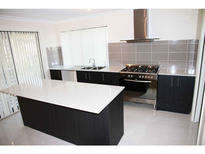 156 Ingleburn Road, Ingleburn NSW 2565