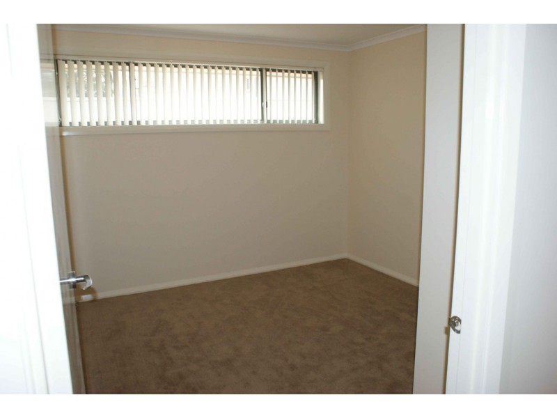 156 Ingleburn Road, Ingleburn NSW 2565