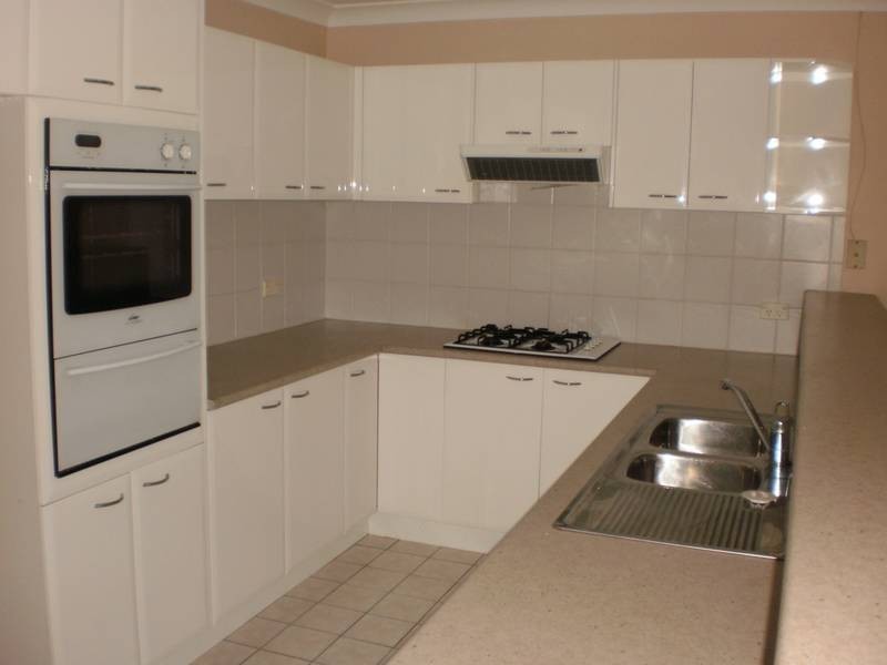 28/39 Regentville Road, Glenmore Park NSW 2745