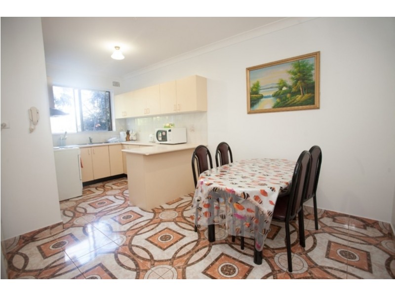 1/40 Hampden Street, Lakemba NSW 2195