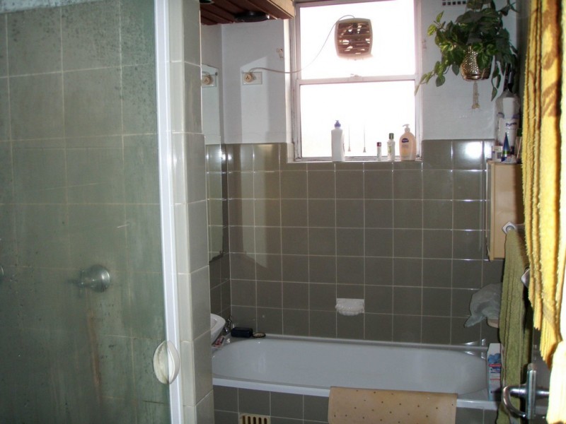 2/77 Denman Avenue, Wiley Park NSW 2195