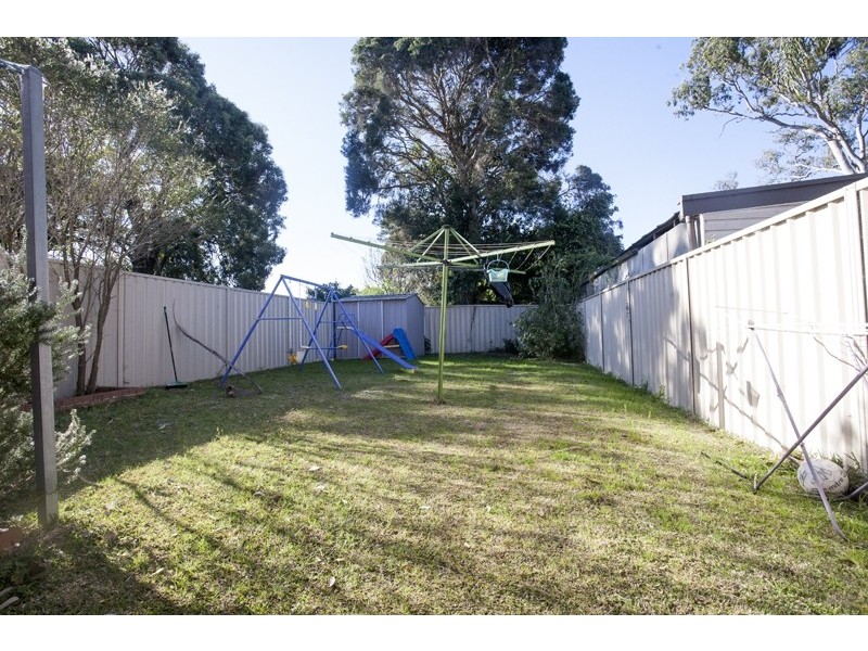 8 Rawson Road, Greenacre NSW 2190