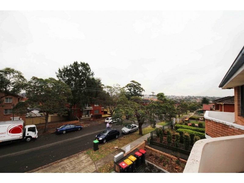 4/31 Mccourt Street, Wiley Park NSW 2195