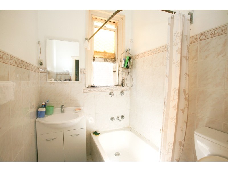 21 Hampden Road, Lakemba NSW 2195