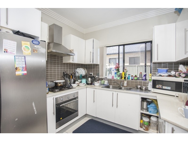2/56 VICTORIA RD, Punchbowl NSW 2196