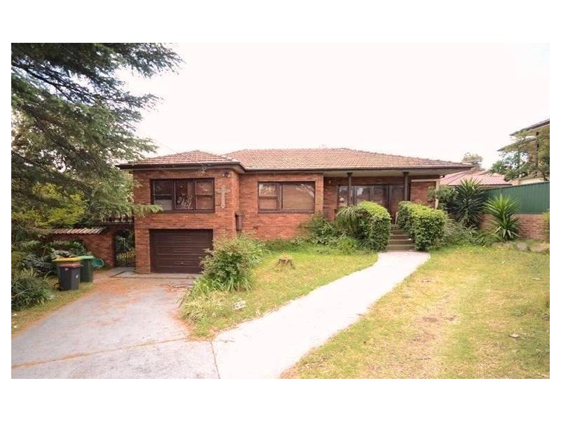 173 OLD KENT RD, Greenacre NSW 2190