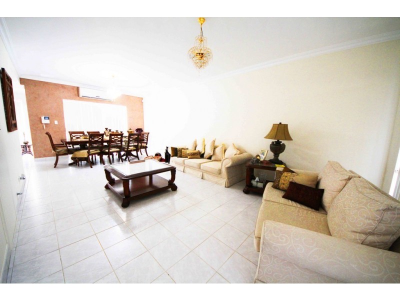 2/101 Hampden Road, Lakemba NSW 2195