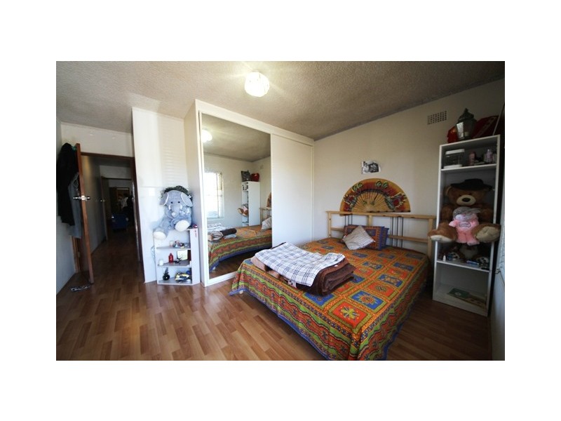 1/14 DENMAN AVENUE, Wiley Park NSW 2195