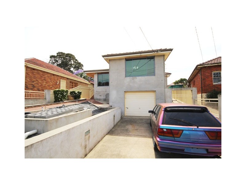 31 NOBLE AVENUE, Punchbowl NSW 2196