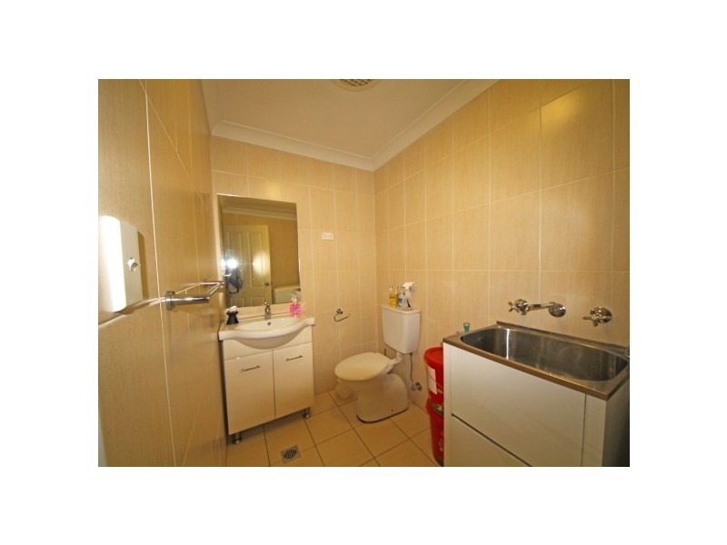 6/46-48 Matthews St, Punchbowl NSW 2196