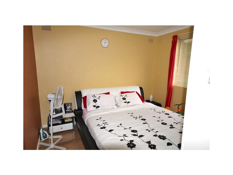 8/60 Macdonald St, Lakemba NSW 2195