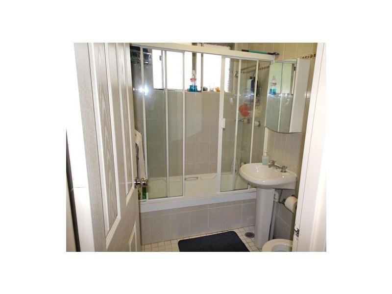 8/60 Macdonald St, Lakemba NSW 2195