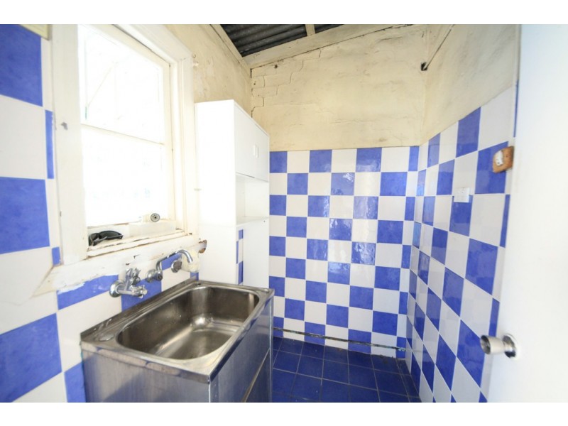 12 FAIRMOUNT ST, Lakemba NSW 2195