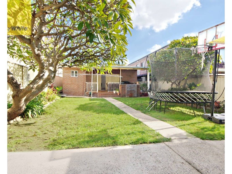 54 TAYLOR ST, Lakemba NSW 2195