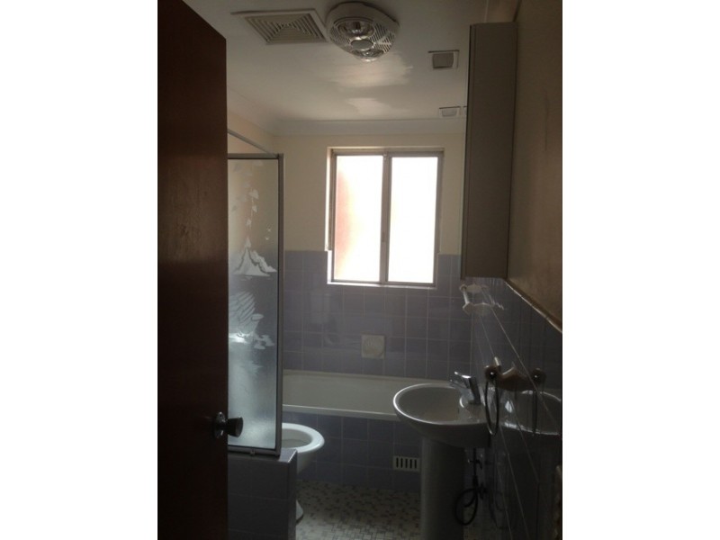 8/25 yerrick road, Lakemba NSW 2195