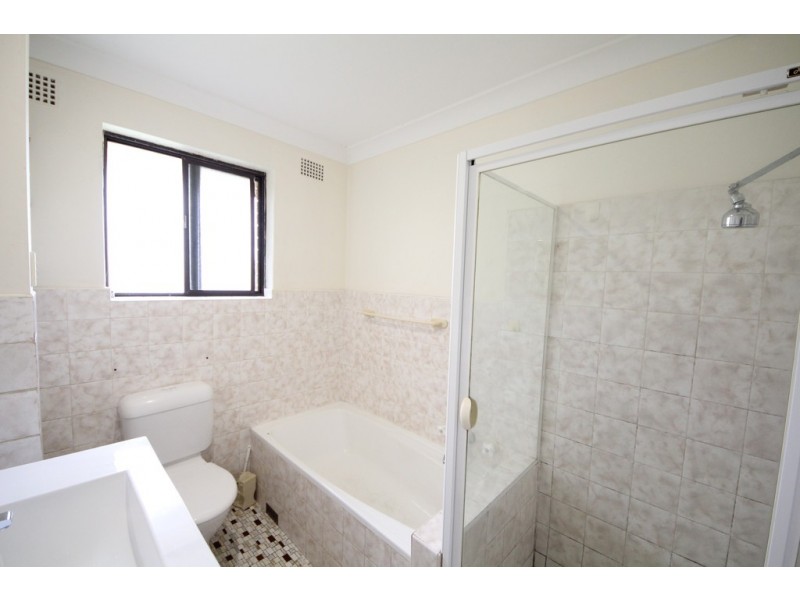 10/1 yerrick road, Lakemba NSW 2195