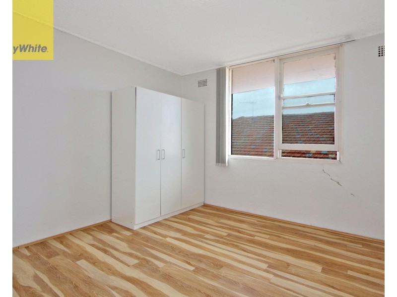 Unit 11/10 Renown Avenue, Wiley Park NSW 2195