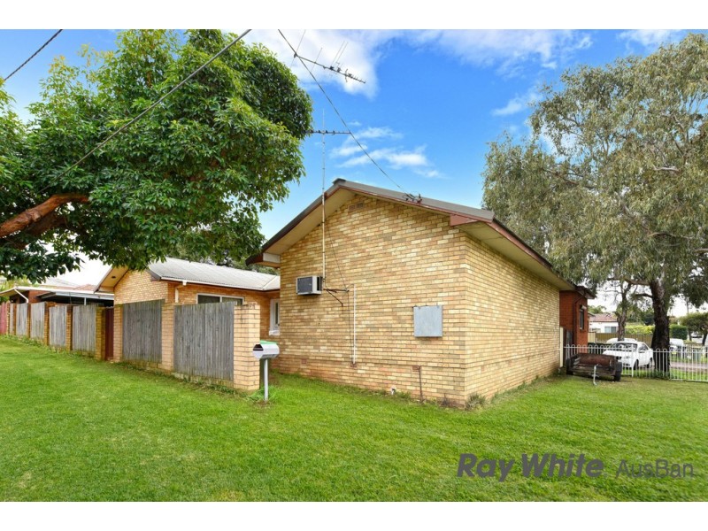 202 ROBERTS ROAD, Greenacre NSW 2190