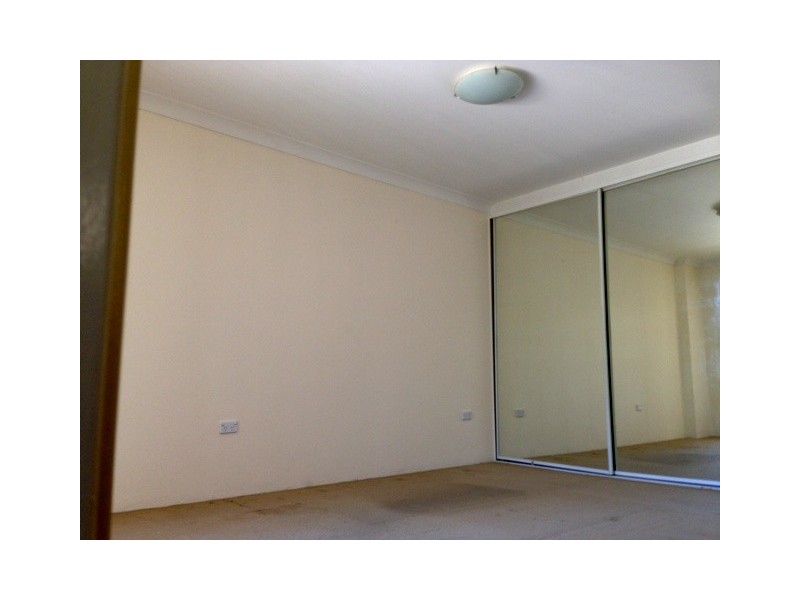 8/71-73 Railway Pde, Lakemba NSW 2195