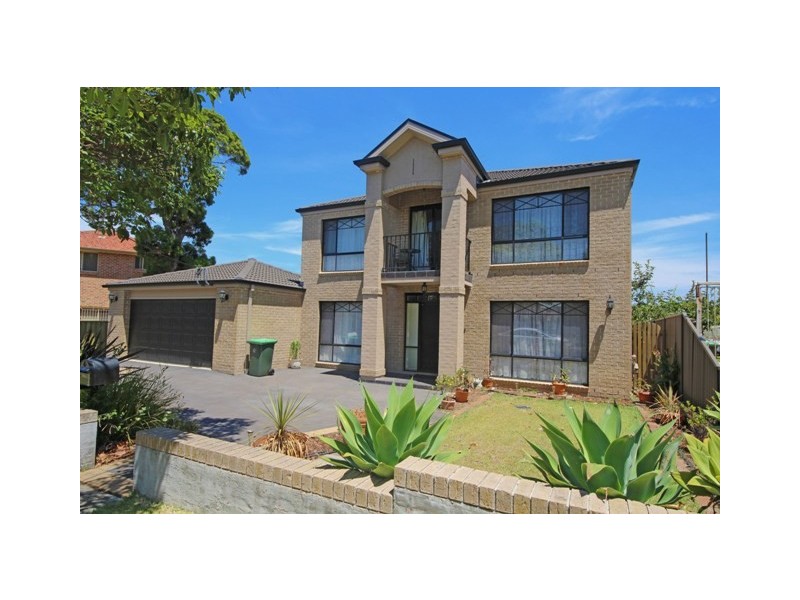 2 LILAC ST, Punchbowl NSW 2196