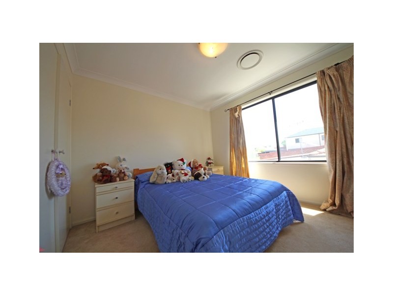 2 LILAC ST, Punchbowl NSW 2196