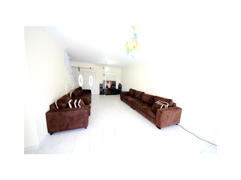 101 Hampden Road, Lakemba NSW 2195