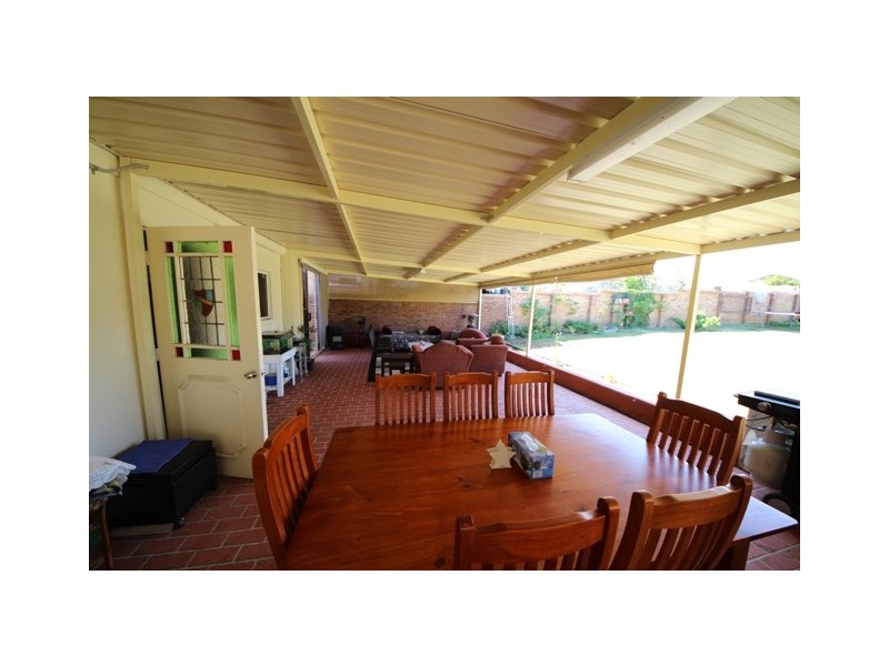 187 Wangee Rd, Greenacre NSW 2190