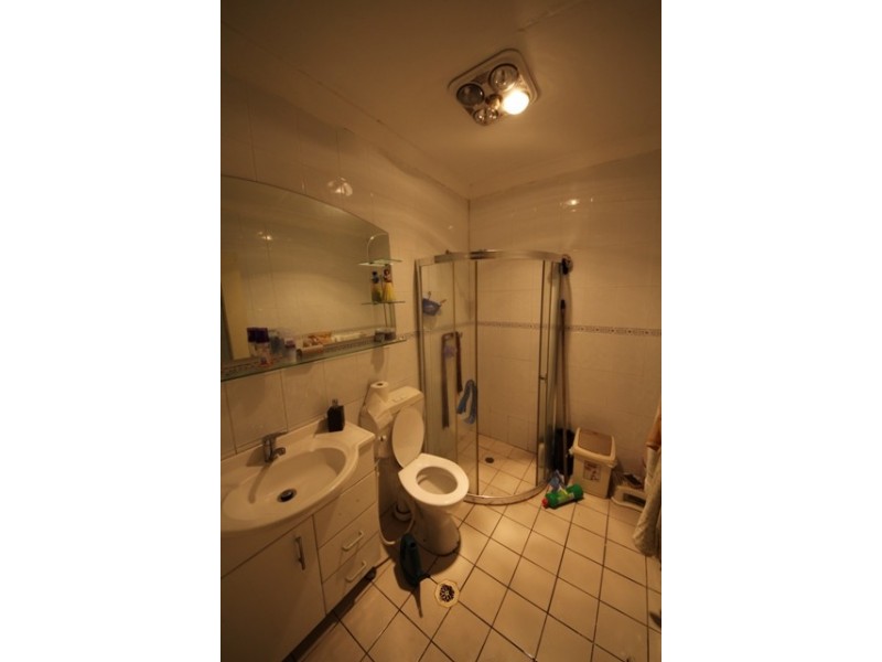 187 Wangee Rd, Greenacre NSW 2190