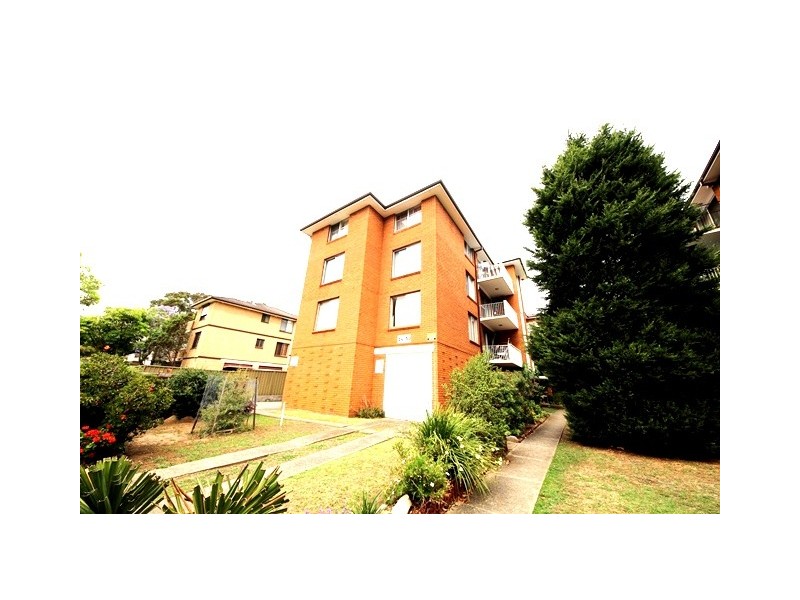 33/24 Fairmount Street, Lakemba NSW 2195