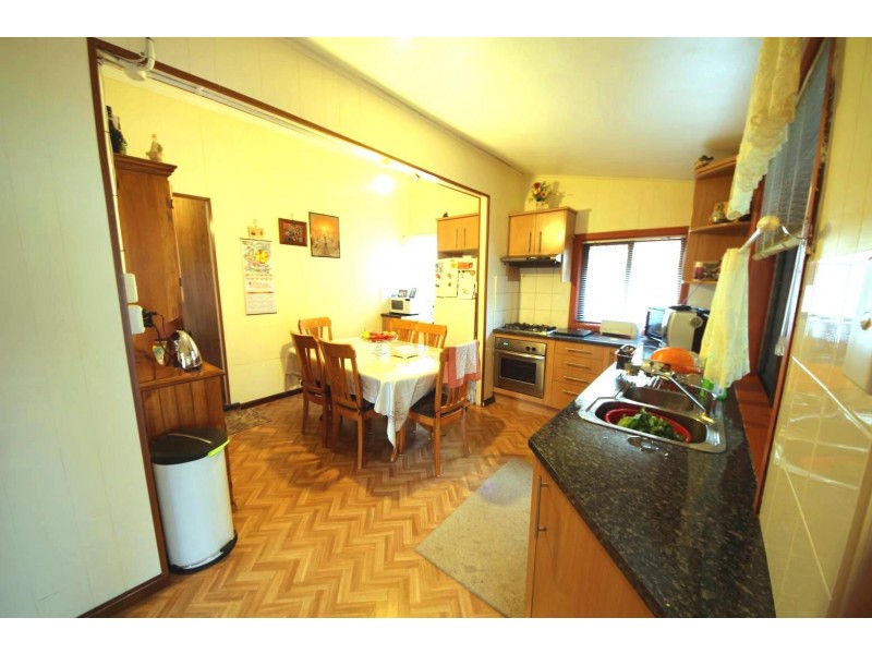 121 Dennis St, Lakemba NSW 2195