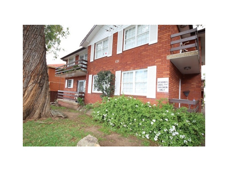 1/121 Victoria Road, Punchbowl NSW 2196